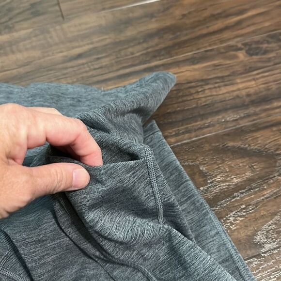 Athleta Gray Ultimate Stash Pocket Capri - Size XS - Picture 15 of 16